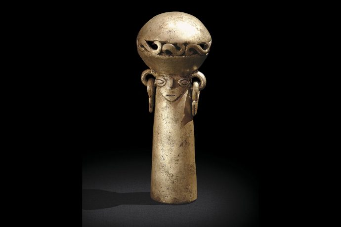 Sonaja de plata para bastón de ritmo. Cultura Chimú.