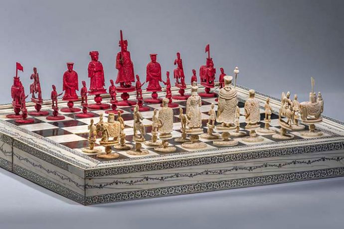 Juego de Ajedrez de Marfil del Siglo XIX que perteneció Simón Bolivar
